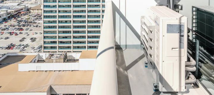 Dàn nóng này chỉ cần 1 chiếc là có thể kết nối tối đa đến 3 dàn lạnh