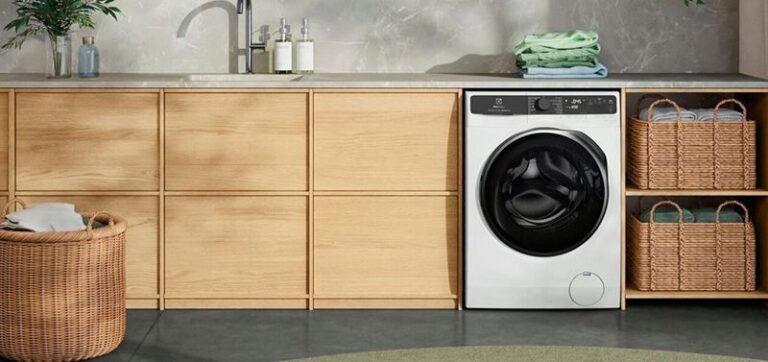 Máy giặt cửa ngang Electrolux 13kg