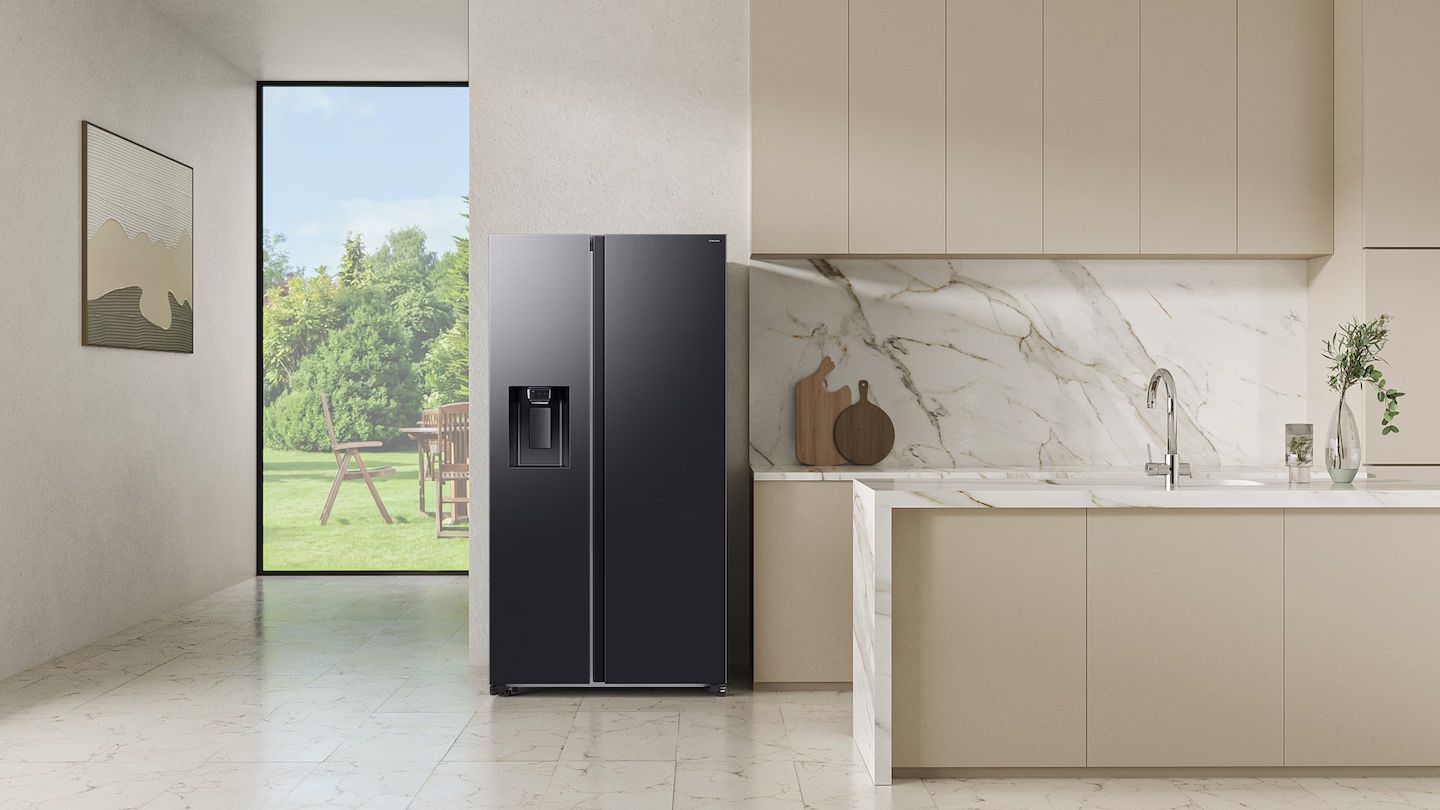Samsung RS70F65K2FSV có thiết kế hiện đại và sang trọng 