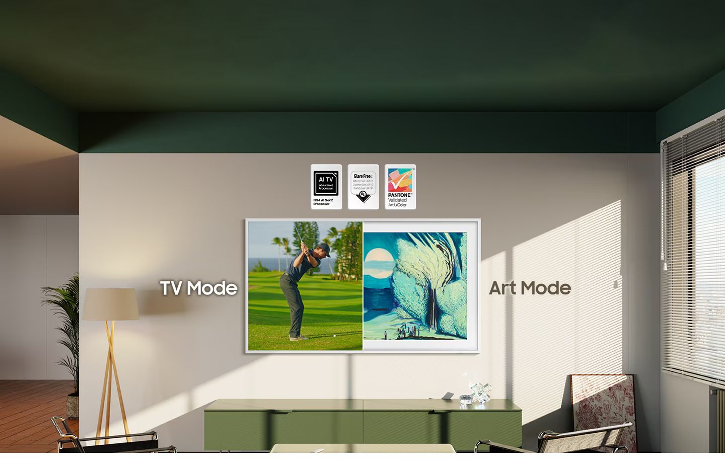Màn hình QLED chuẩn 4K giúp hiển thị hình ảnh sống động với dài màu rộng và độ sáng cao