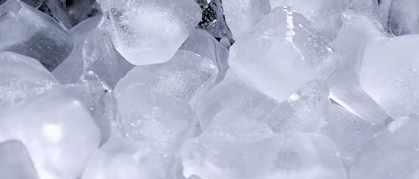Hệ thống làm đá và lưu trữ đá tự động mà không cần nối đường cấp nước