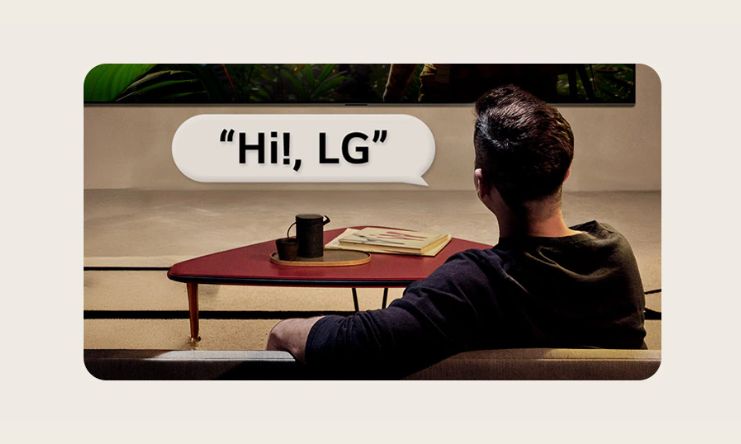 Tìm kiếm nội dung bằng giọng nói thông minh, trí tuệ nhân tạo của tivi luôn sẵn sàng phục vụ để đáp ứng mọi yêu cầu của người xem