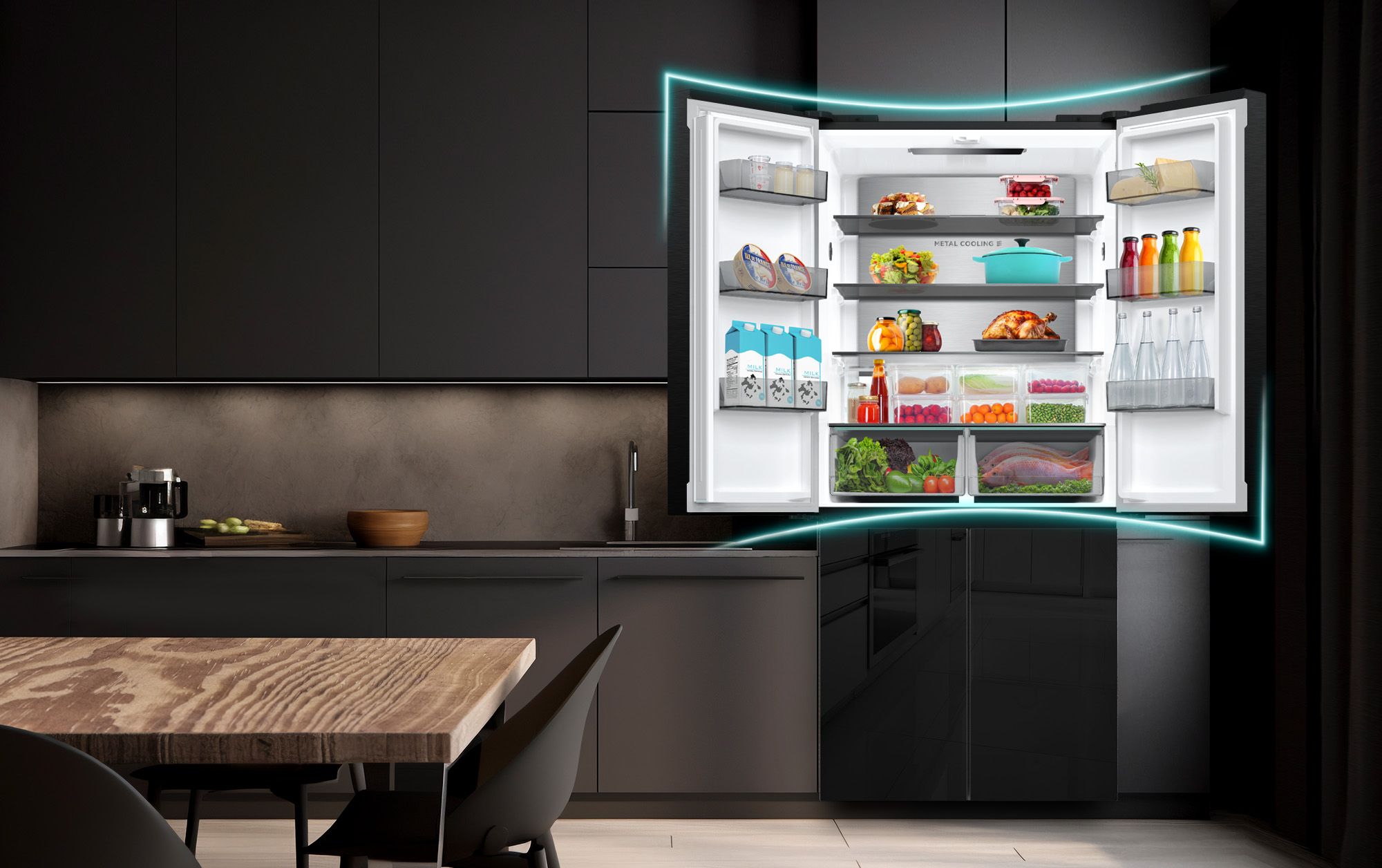 Tủ được thiết kế 4 cửa linh hoạt