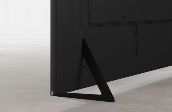 Phần chân đế được thiết kế chắc chắn với chất liệu cao cấp