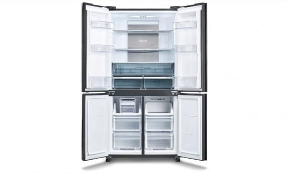 Các khay ngăn được thiết kế khá hợp lý