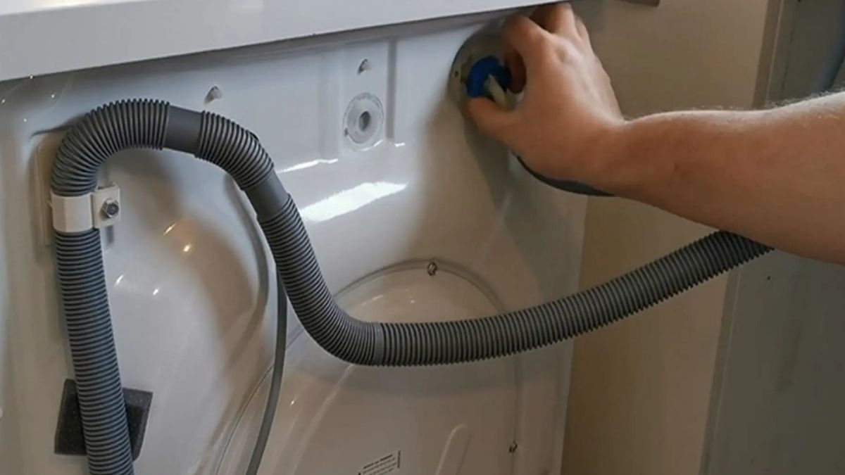 Đường cấp nước bị tắc nghẽn