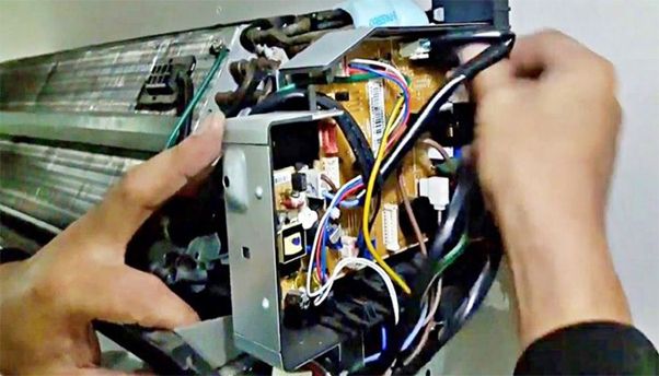 Tổng kho điều hòa, điện máy miền Bắc tại Hà Nội Kiểm tra dây nguồn kết nối cảm biến và mạch điều khiển
