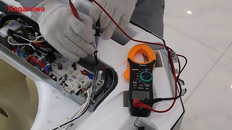 Kiểm tra cảm biến nhiệt độ của dàn nóng
