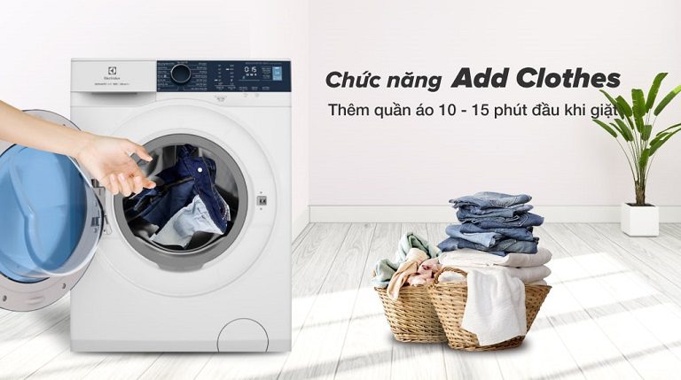 thinh-phat-Máy giặt Electrolux EWF9024P5WB thêm quần áo khi giặt