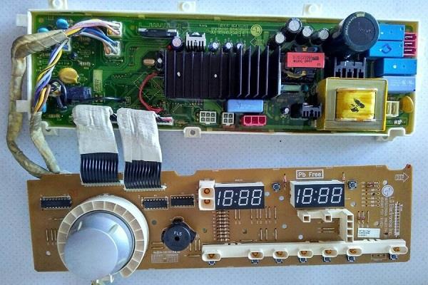 thinh-phat-Kiểm tra bo mạch điều khiển của máy giặt Toshiba