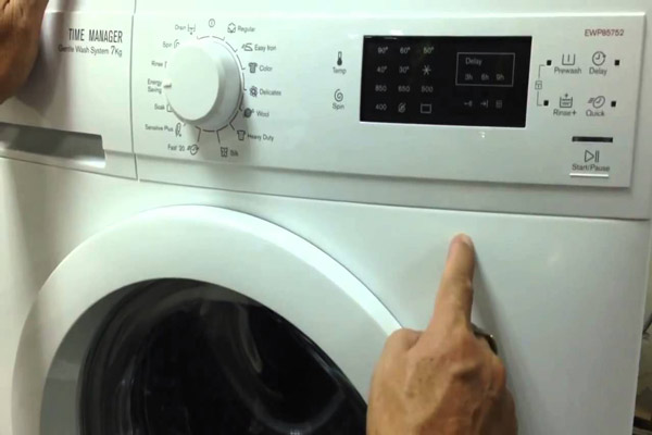 thinh-phat-Tại sao nên xóa lỗi máy giặt Electrolux