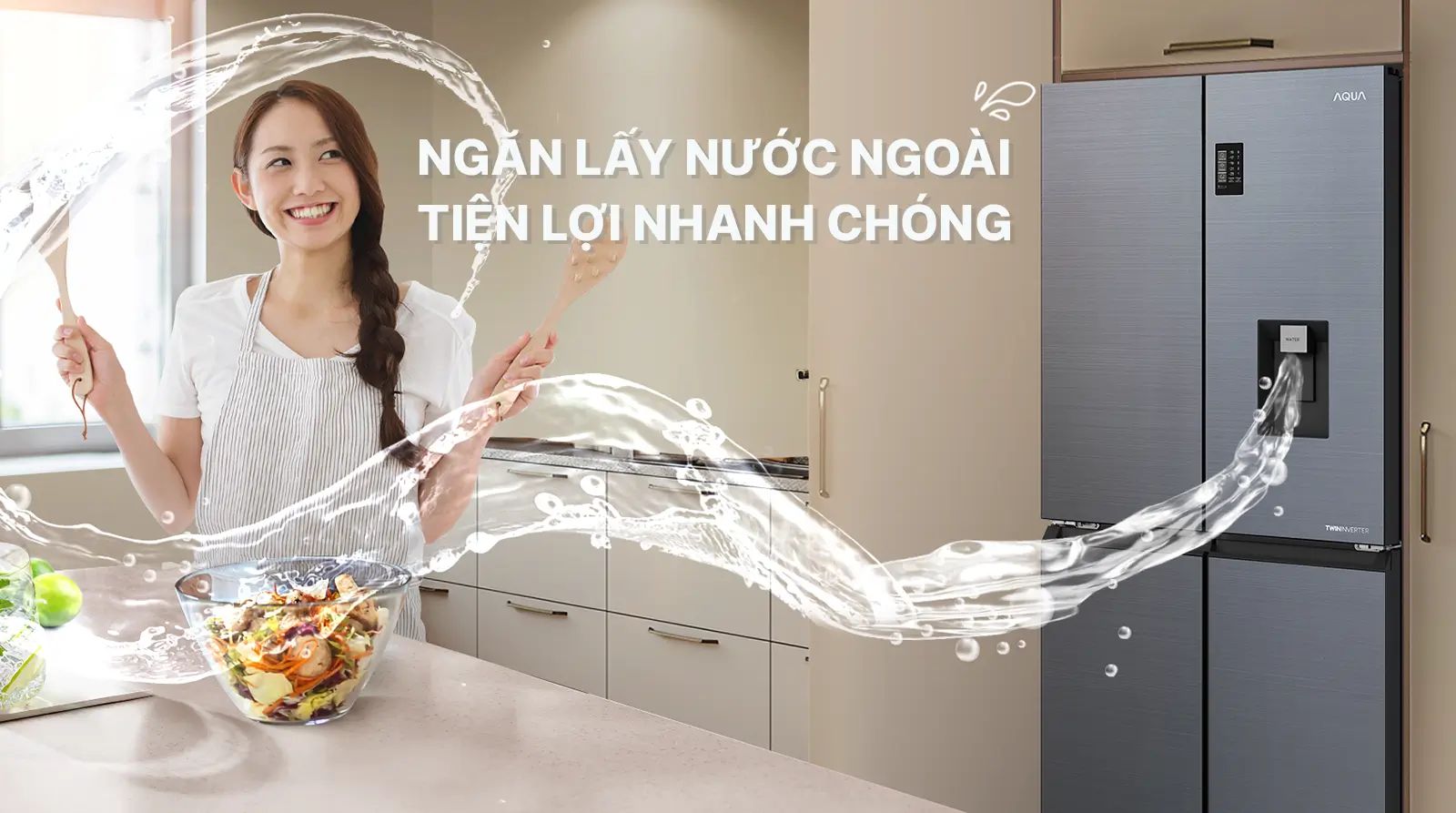 Tính năng lấy nước ngoài tiện lợi, bạn có thể nhanh chóng thưởng thức những ly nước mát lạnh