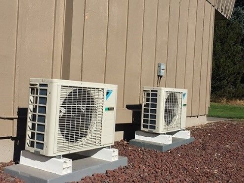 Điều hòa Daikin báo lỗi F6 do đặt dàn nóng